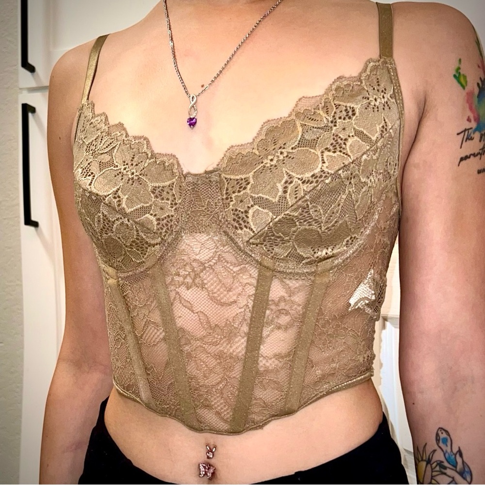 Lace corset
